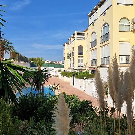 Casa De Kosma Lägenhet Torrevieja Exteriör bild